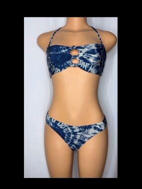 Tie-Dye Navy Blue Bandeau Bikini Set with Cutout Detail